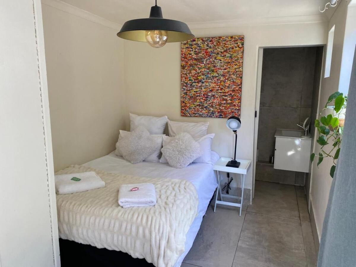 Charming 2-sleeper Getaway U1 ! Apartment